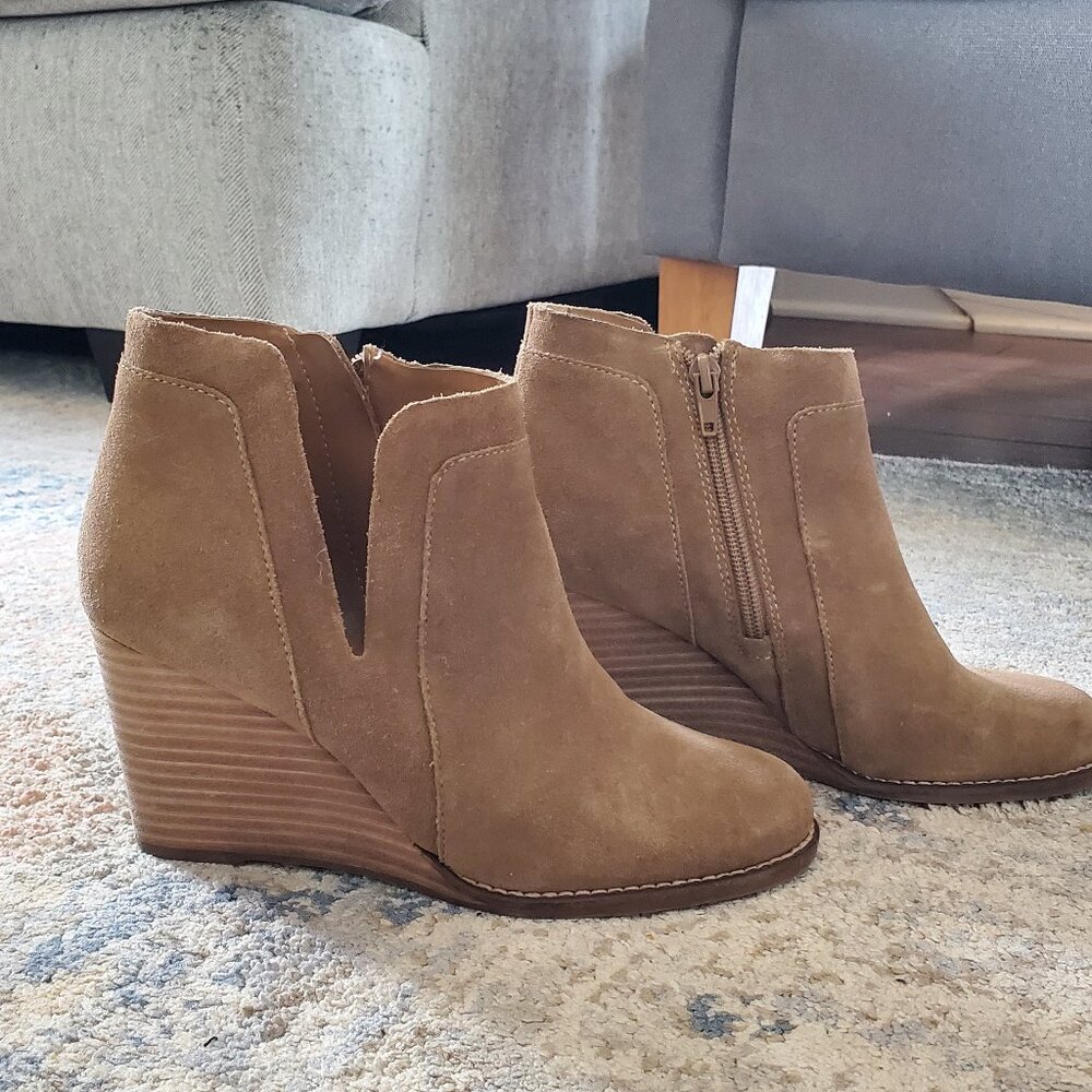 Lucky Brand wedge ankle boots size 7.5